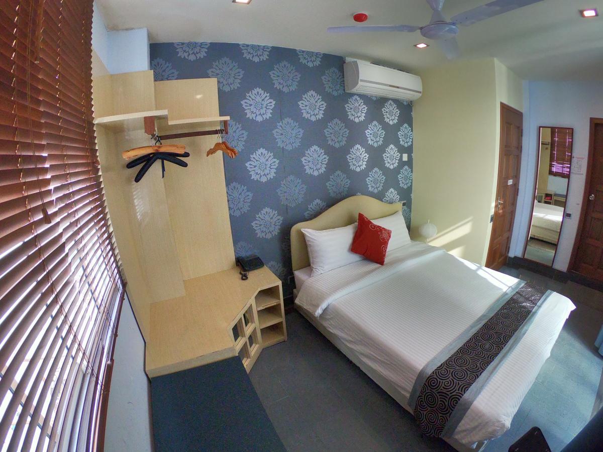 Hotel Lvis Boutique Malé Habitación foto